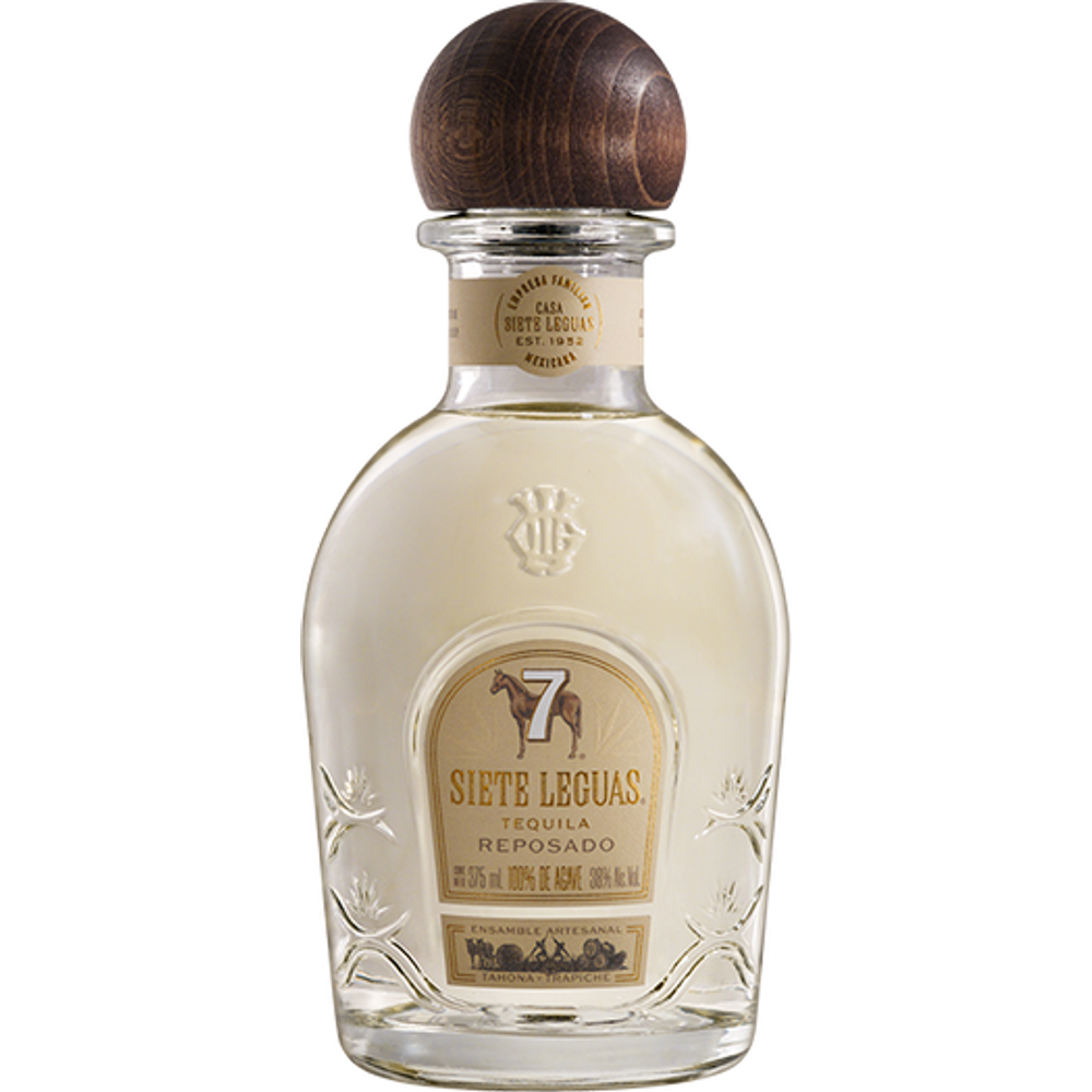 Siete Reposado bottle square