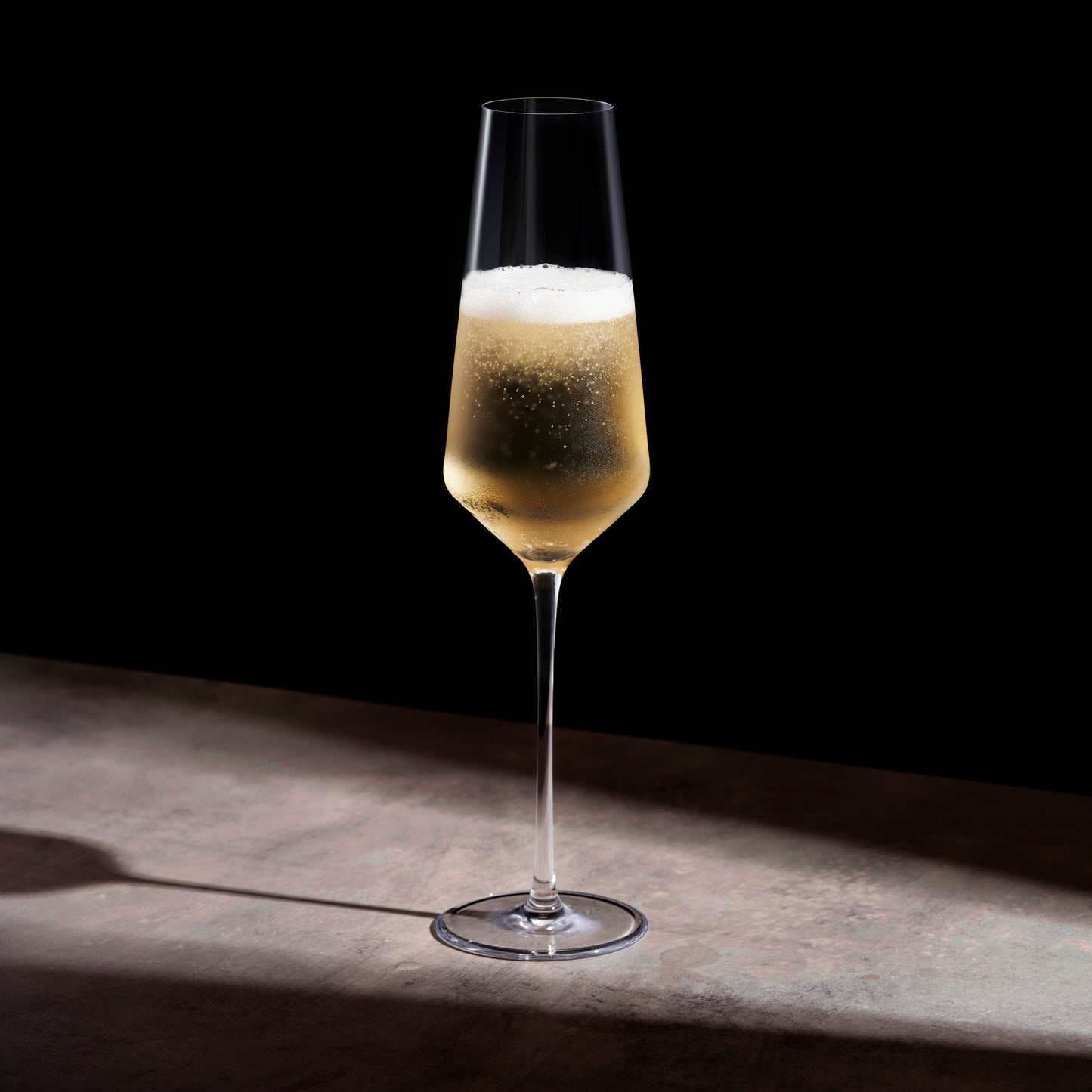Reserve Liminal Champagne Flute